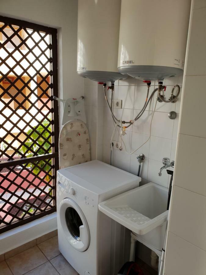 Terrazas Del Duque 2, Terrace, Sea View, Only 300 M To Beach, Heated Pool, Air Conditioning, Wifi Internet, Dishwasher, Washing Machine Costa Adeje  Buitenkant foto